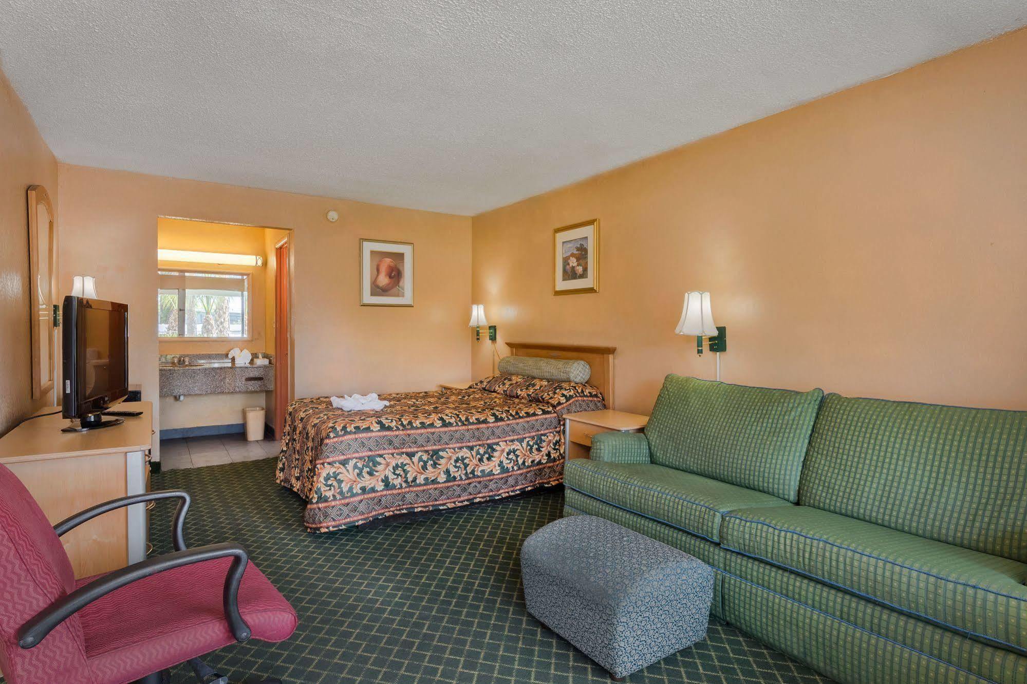 Bayside Inn Pinellas Park - Clearwater المظهر الخارجي الصورة